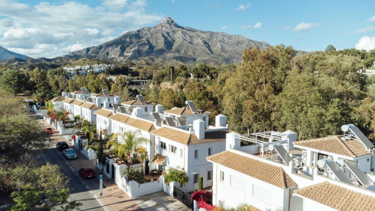 2Bdr Penthouse, Los Naranjos, W/Pool, 2Km P.Banus Marbella Exterior photo